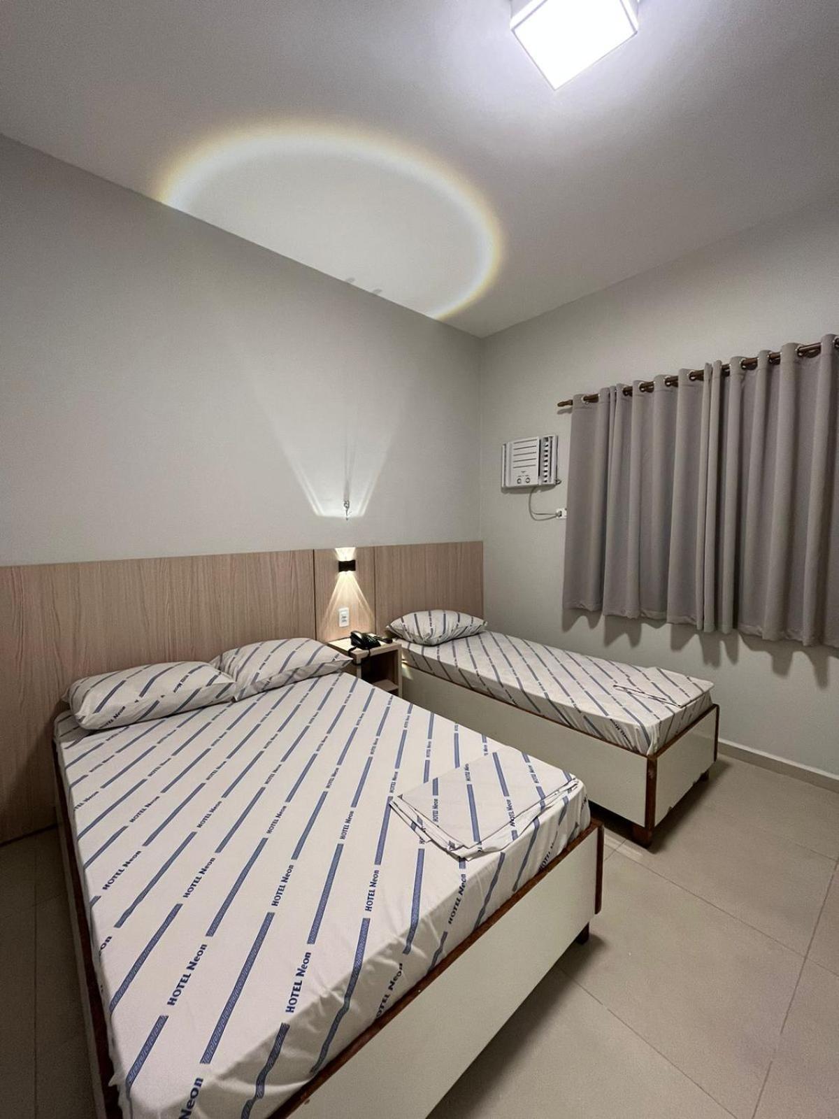 Hotel Neon - Proximo A 25 De Marco, Bom Retiro E Bras, A 2Min Do Mirante Sampa Sky E Pista De Skate Anhangabau Sao Paulo Dış mekan fotoğraf