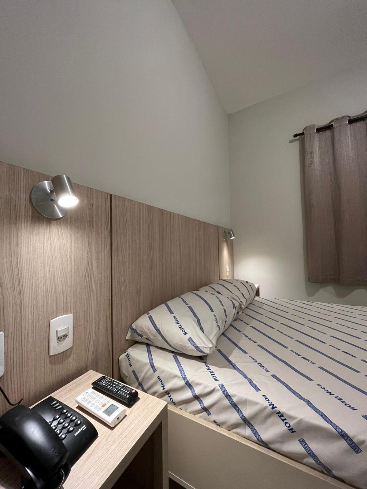 Hotel Neon - Proximo A 25 De Marco, Bom Retiro E Bras, A 2Min Do Mirante Sampa Sky E Pista De Skate Anhangabau Sao Paulo Dış mekan fotoğraf